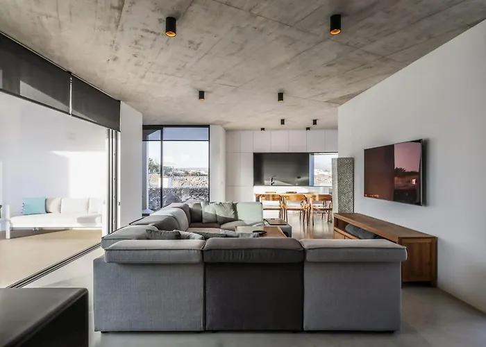 Luxury Vulcano וילה לאחארס