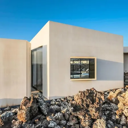 Luxury Vulcano Lajares