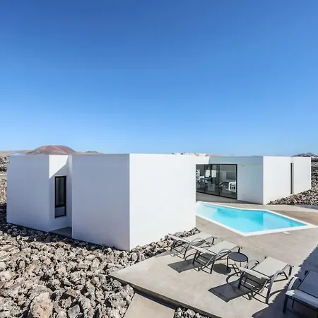 Luxury Vulcano 라하레스